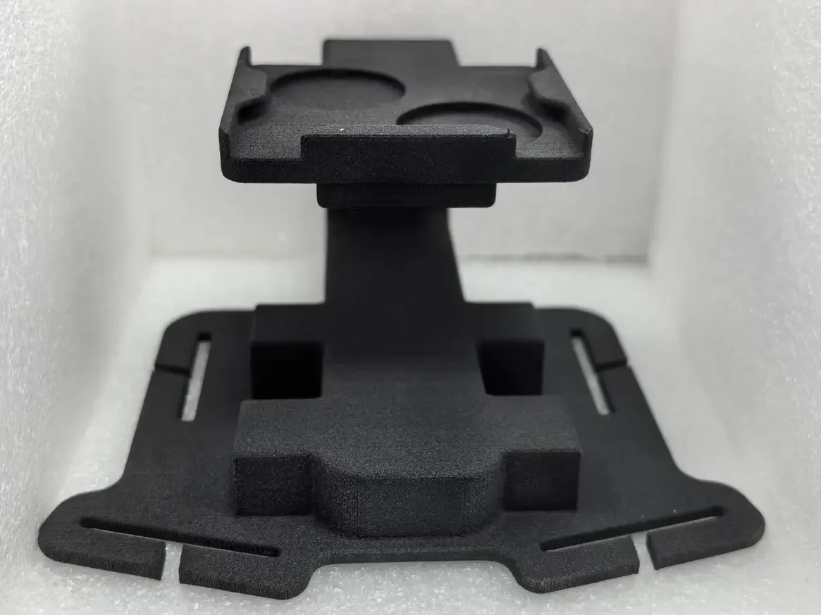 SLS manufacturing aid and fixture